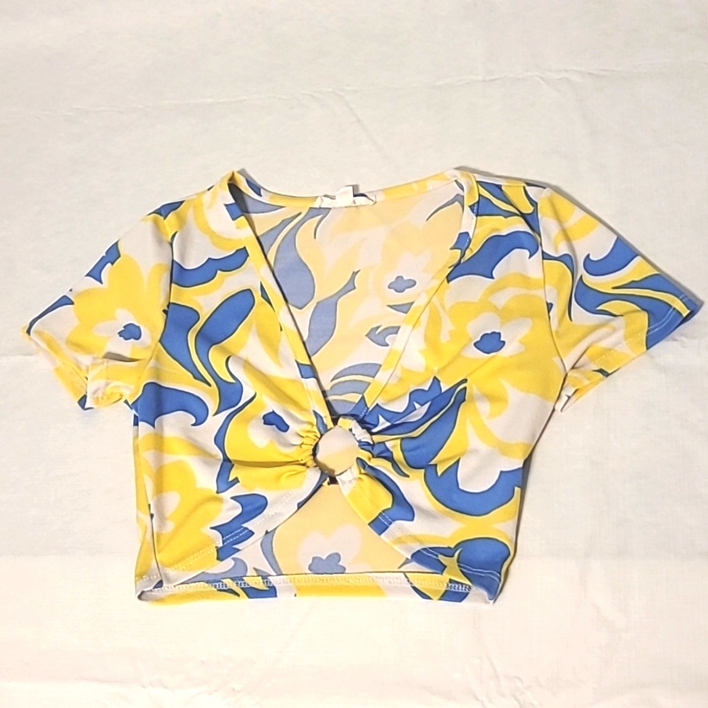 Xs blue, yellow, & white crop-top